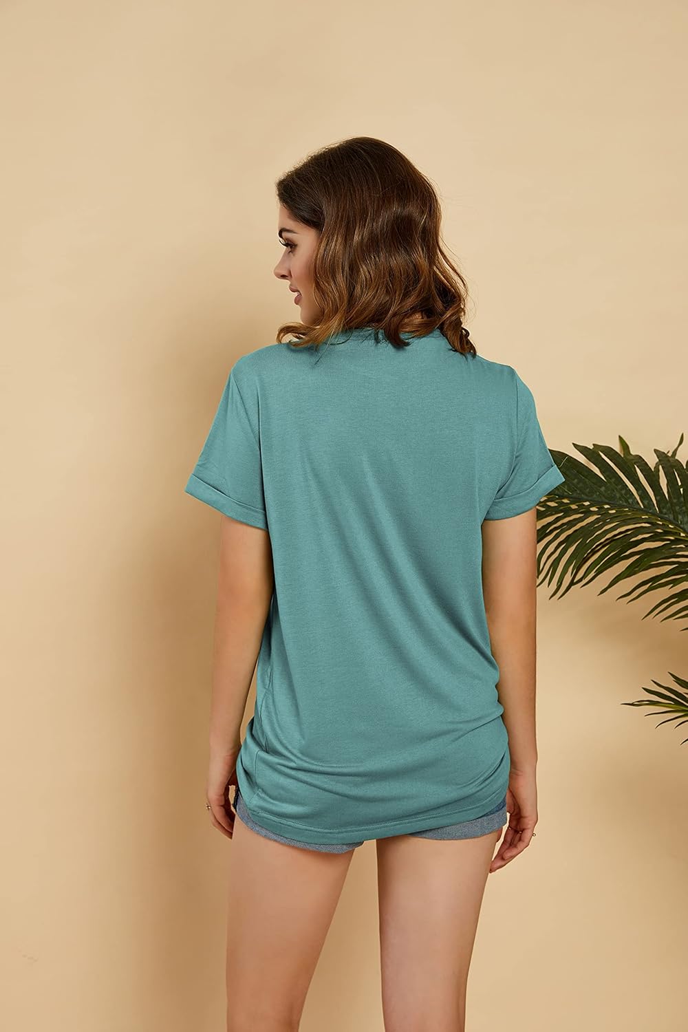 Auburet Womens Giraffe T Shirt Summer Funny Graphic Short Sleeve Crewneck Tees Casual Shirt Tops - Image 4