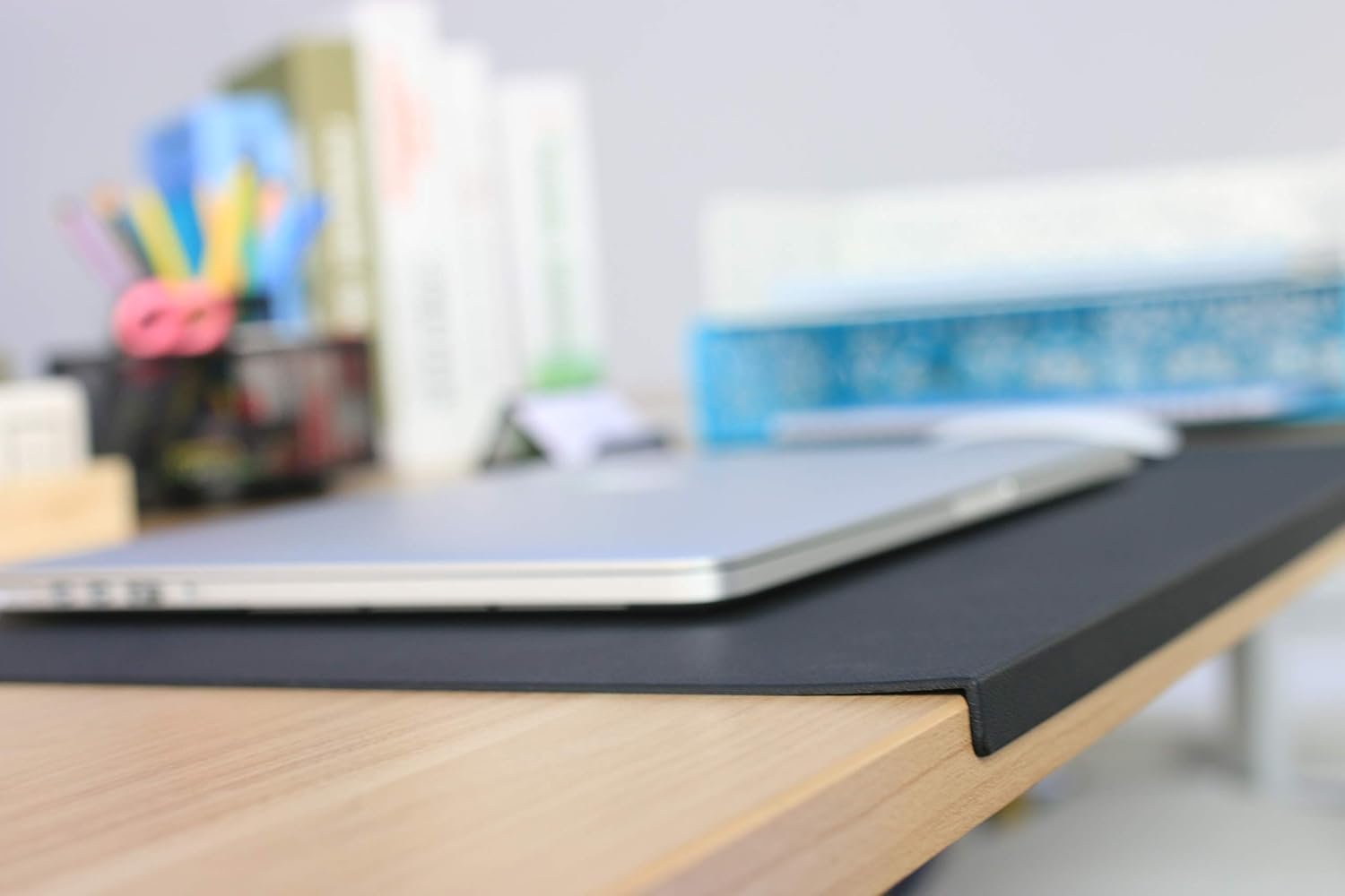 BUBM Office Desk Pad Table Pad Blotter Protector Waterproof PU Surface Mouse Pad Desk Writing Mat No Smell 29.5"x 17.7" with Full Lip - Image 6