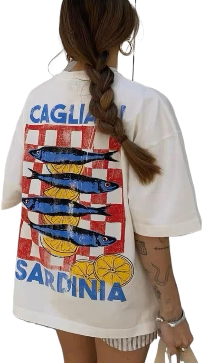 Cute Strawberry Beach Shirts Oversized Graphic Tees Women Short Sleeve Y2k Summer Tops 2000s Aesthetic Preppy Clothes