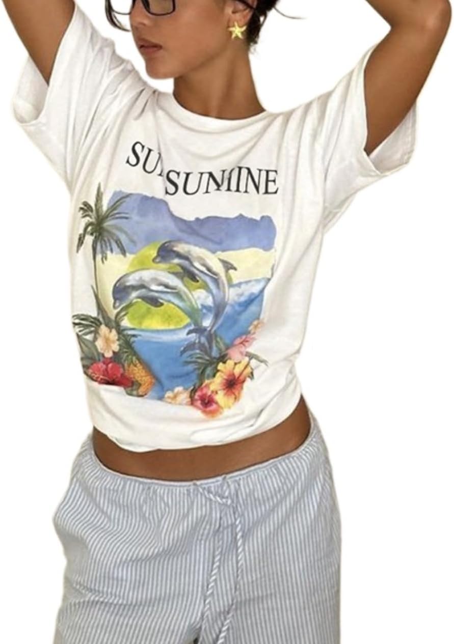Cute Strawberry Beach Shirts Oversized Graphic Tees Women Short Sleeve Y2k Summer Tops 2000s Aesthetic Preppy Clothes - Image 9