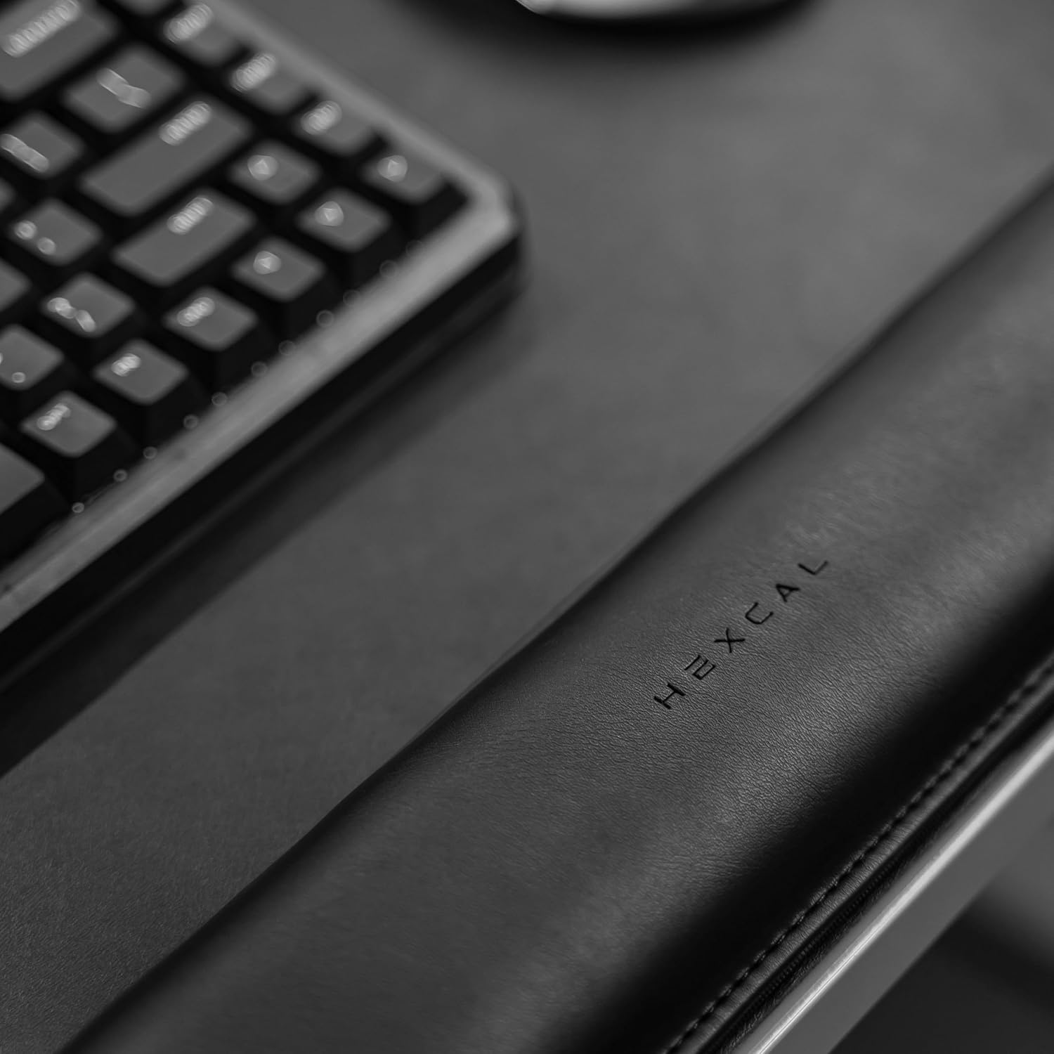 Desk Mat Bundle, Wrist Rest, Office Desk Pad, Large Mouse Pad, Anti-Slip Waterproof Gaming Mouse Pad, Vegan Leather, Desk Writing Pad for Office and Home, Black (31.5” x 15.7” x 0.14”) - Image 5