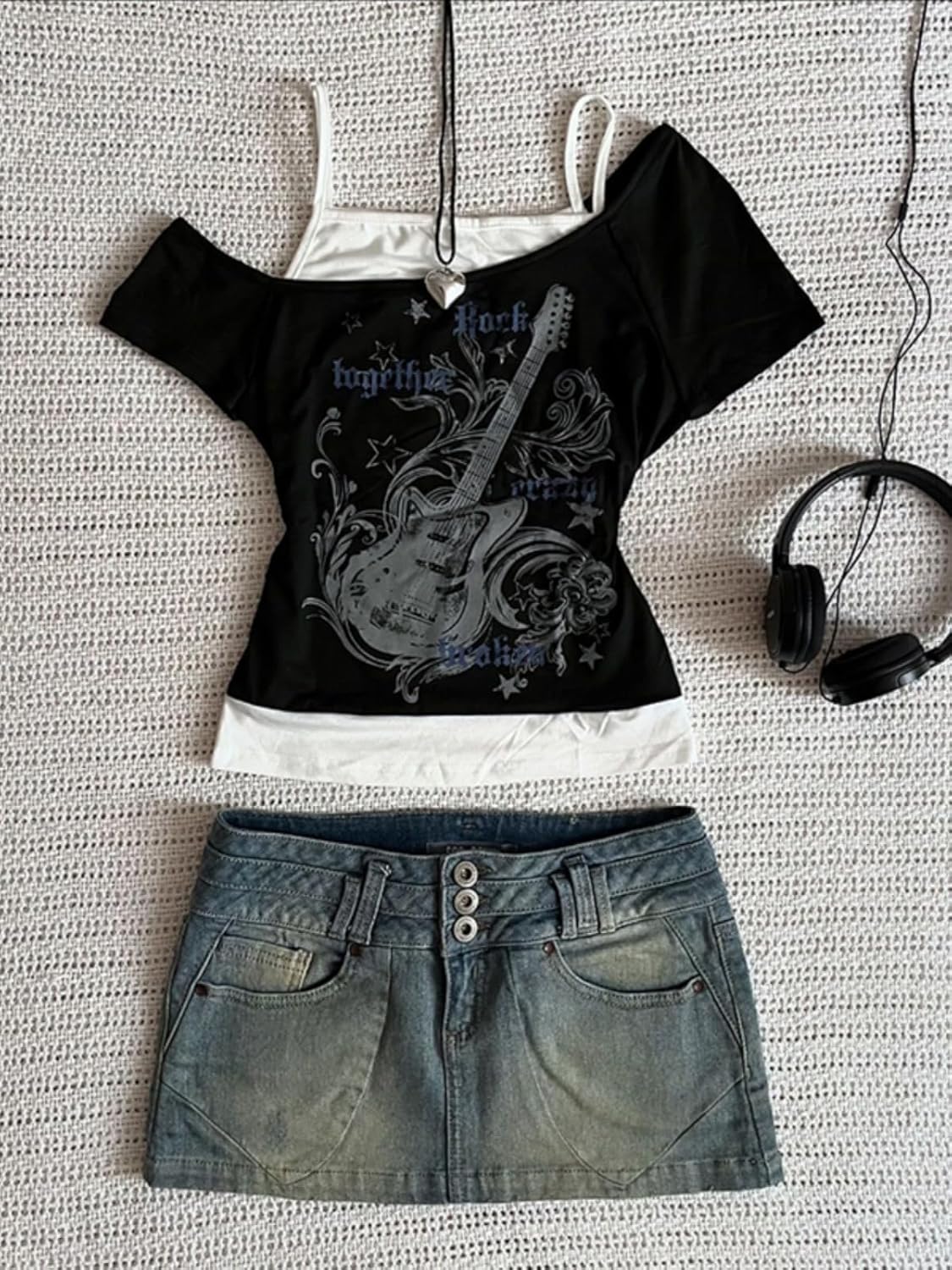 Emo Grunge Shirts Women 2000s Graphic Baby Tees Fake Two Piece Short Sleeve Vintage Y2k Crop Top Goth Alt Clothes - Image 2